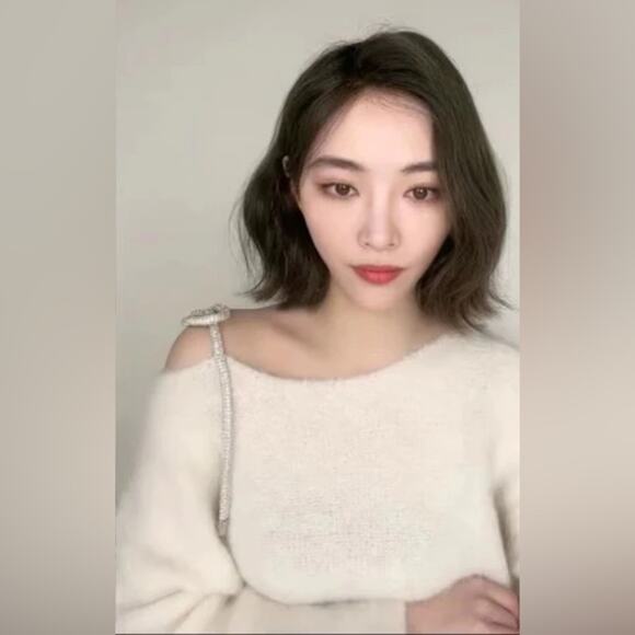 ROCHA ROMA Straight Neck Rhinestone Bow Off-The-Shoulder Alpaca Sweater Cream - Picture 3 of 15